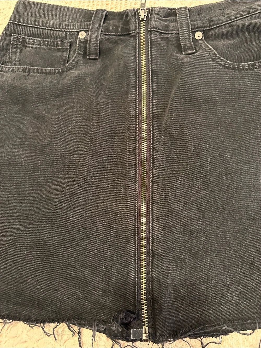 Madewell Black Denim Mini Skirt with Front Zipper - Picture 4 of 11